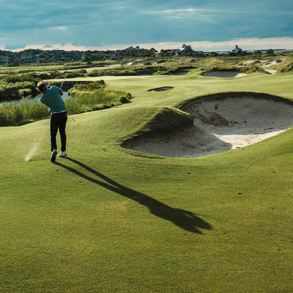 600x600 GTWA golfer1